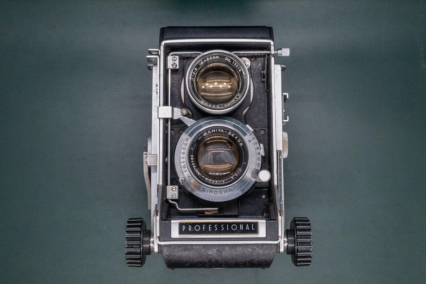 Mamiya C33 Professional