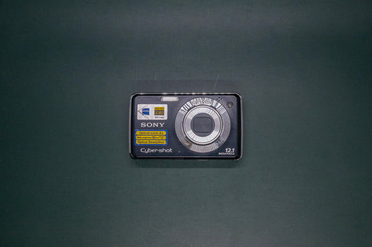 Sony CyberShot DSC-W220