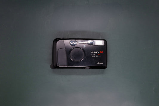 Yashica T4