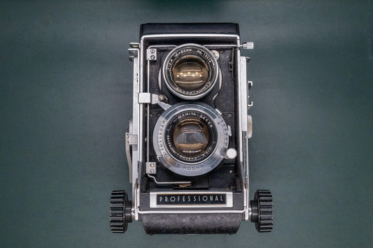Mamiya C33 Professional